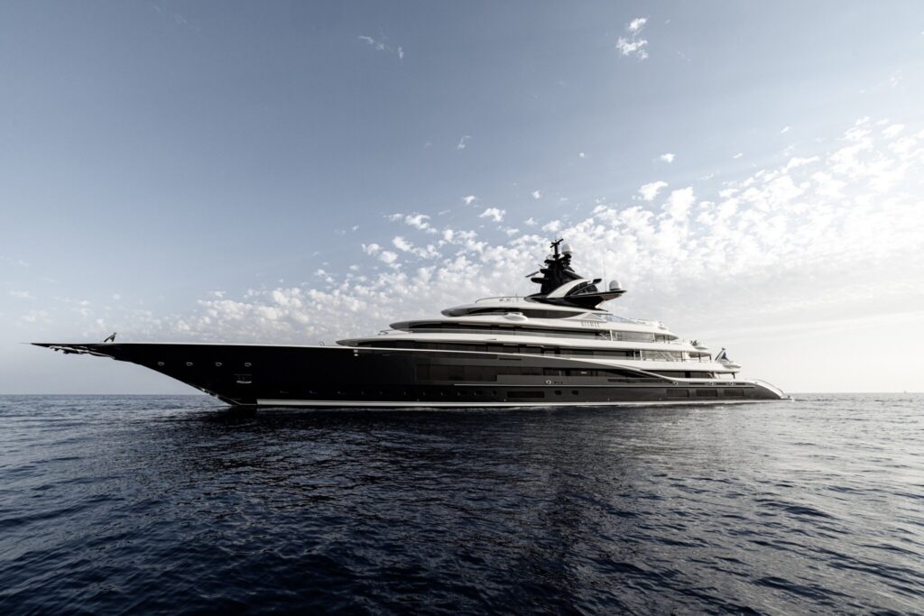 KISMET, the 122 m Lurssen superyacht, at sea