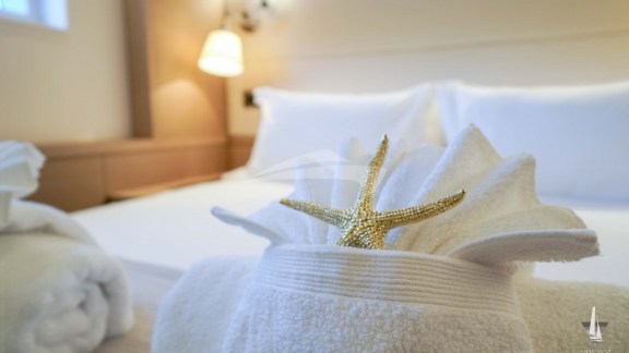 Image of JOY yacht #17