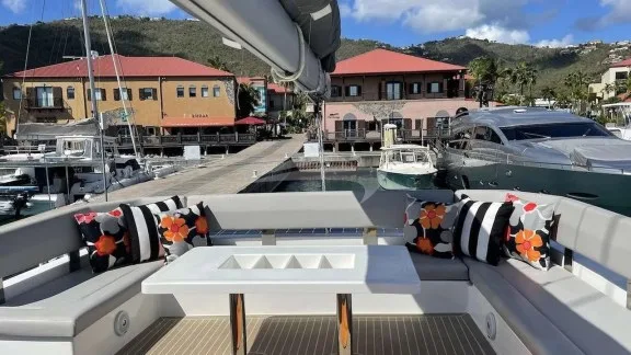 Flybridge