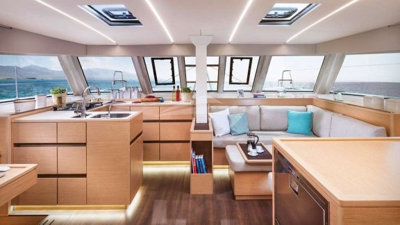 Kitchen / Saloon area