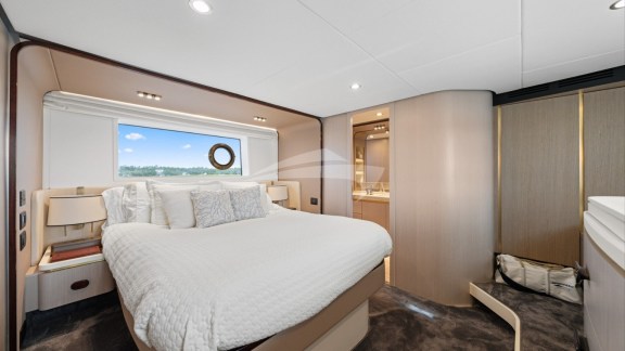 compressed_55-print-Azimut 60 - 55