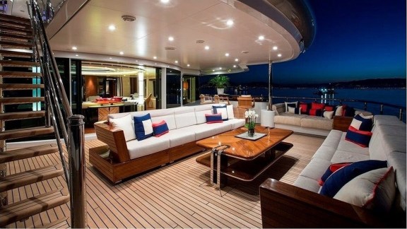 Deck seating
