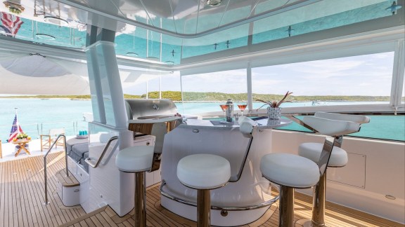 Flybridge Bar & Grill