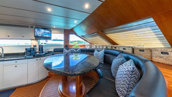 Country Kitchen Seating