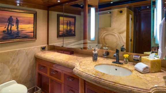 Image of HOSPITALITY yacht #5