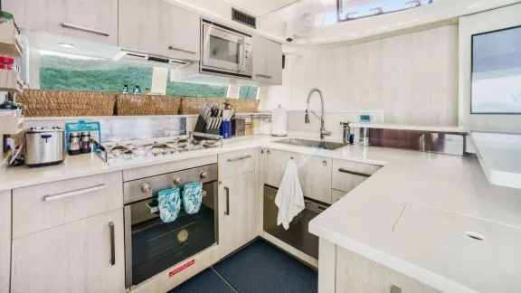 Image of DEEP BLUE yacht #9