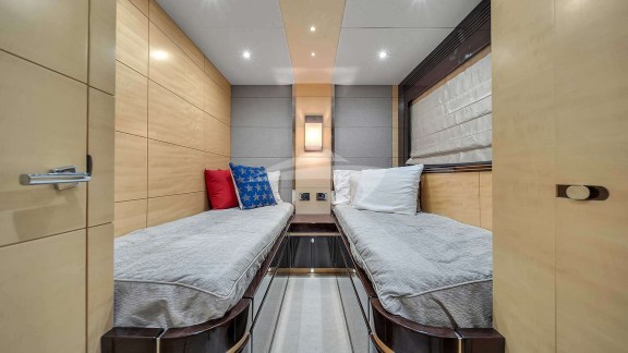 Image of GEM yacht #8