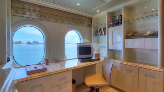 Master Stateroom Office