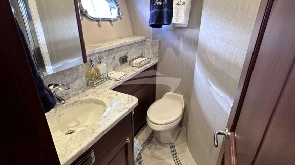 Image of LADY B yacht #13