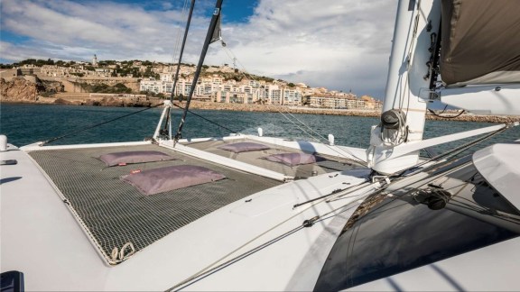 MAGIC_CAT_Sailing_Catamaran_005