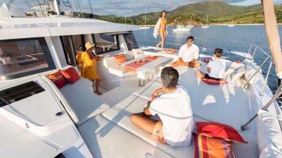 Foredeck lounge area