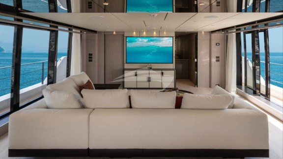 Image of FIFI yacht #8