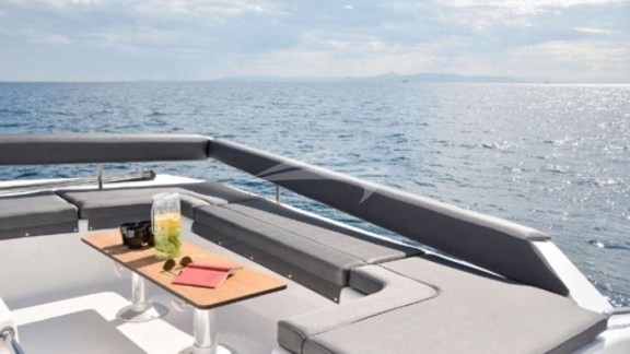 Flybridge lounge area