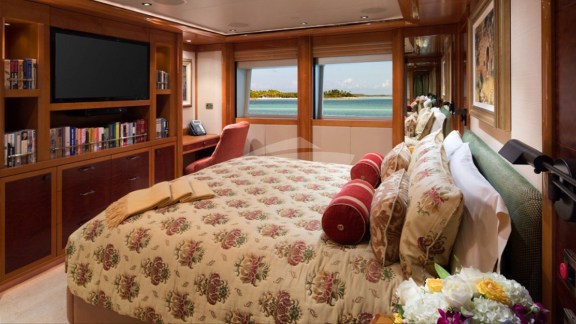 Image of HOSPITALITY yacht #8
