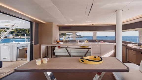 ncz0194-hdr-a3-1.jpg-900px