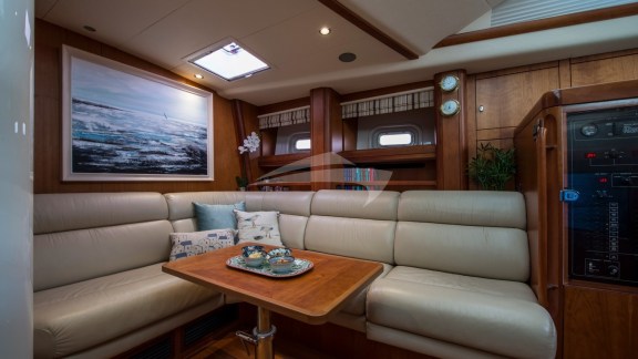 Image of MIDNIGHT yacht #4