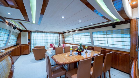 Image of LA PALOMA yacht #3