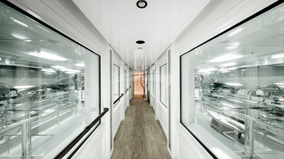 Image of AHPO yacht #25