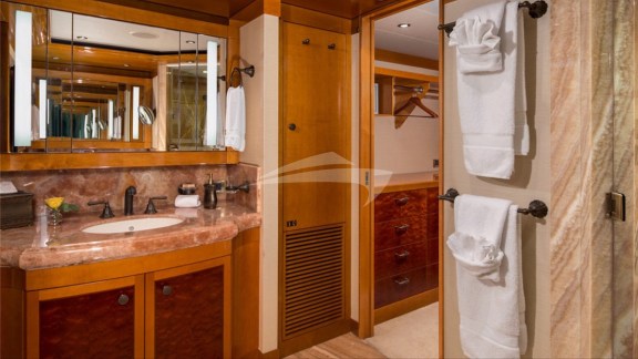 Image of HOSPITALITY yacht #9