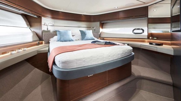 Image of CHAMELEON 3 yacht #8