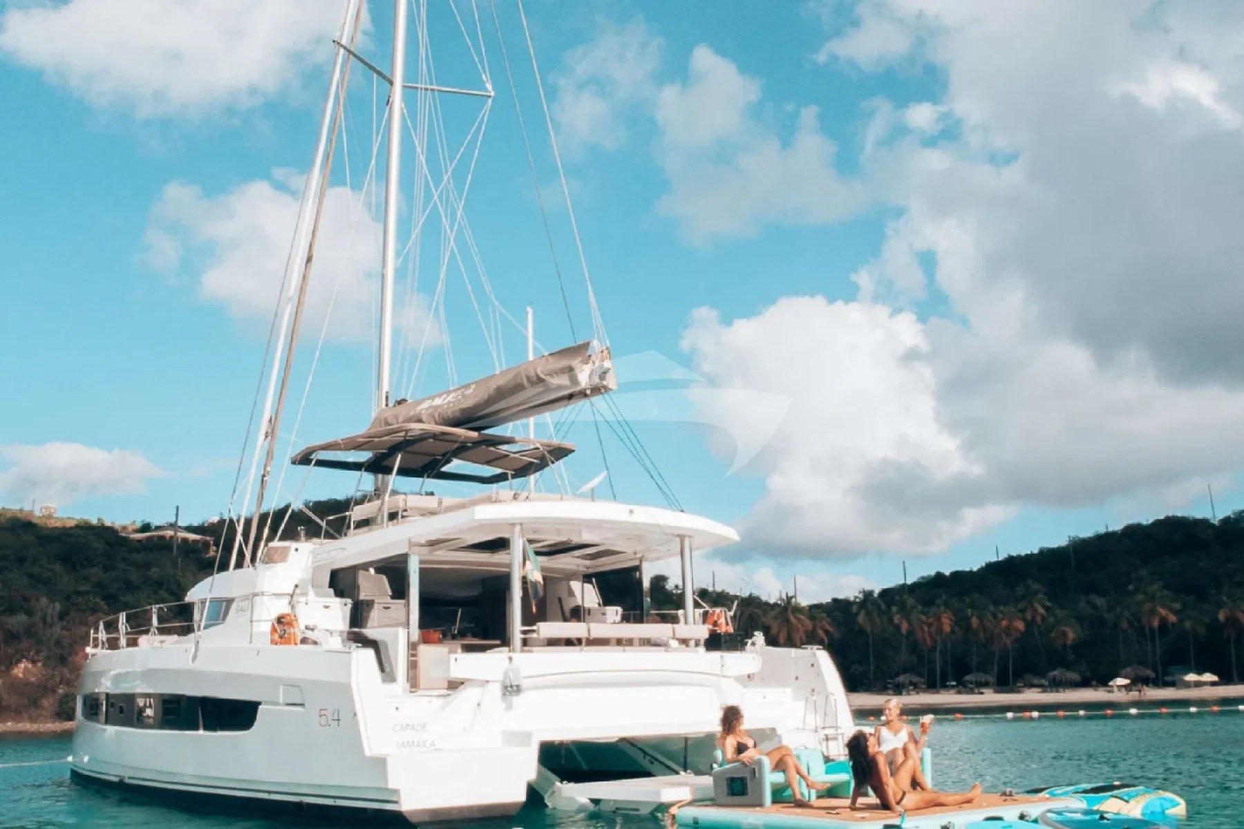Main image of ESCAPADE yacht