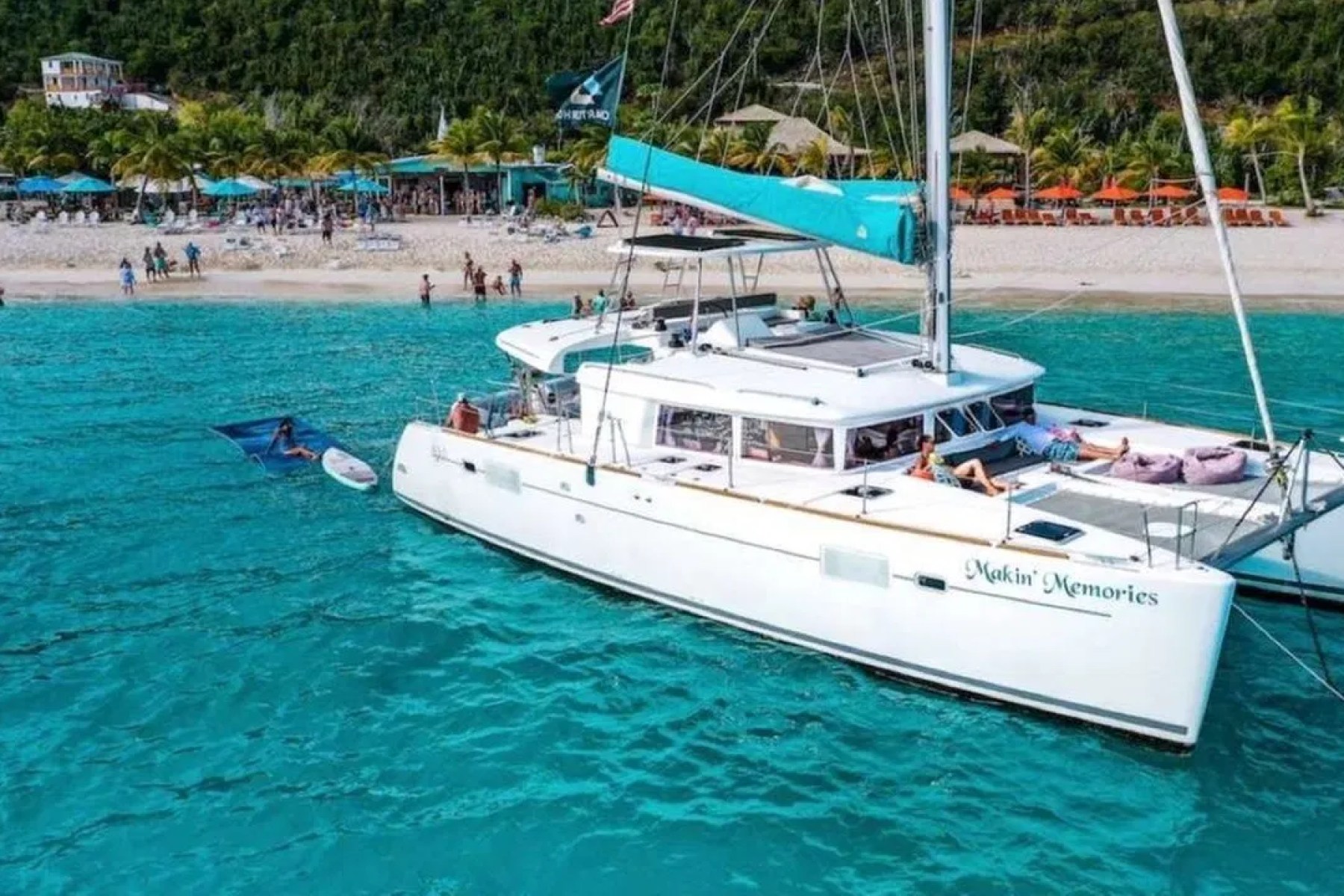 Main image of MAKIN MEMORIES yacht