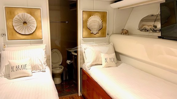 Image of CHASER yacht #7