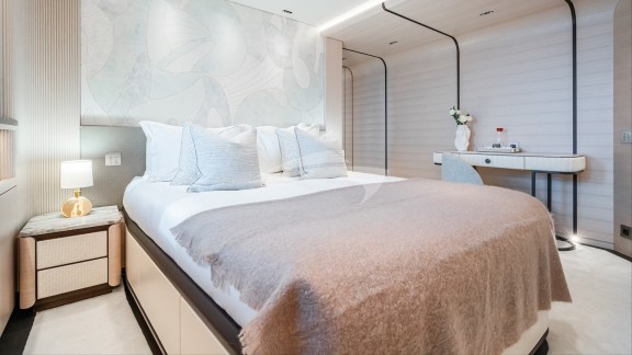 Image of M yacht #15