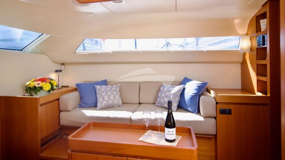 Saloon Starboard Side View