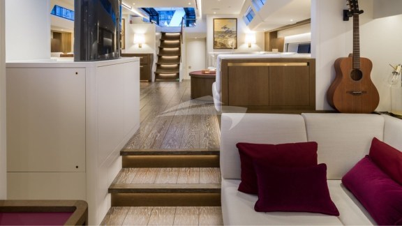 BGYB_charter_swan108_fancy_yachtphoto_10_nouvelle