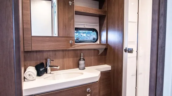 Image of ESCAPADE yacht #7