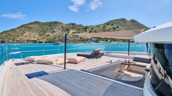 FW deck - N. Claris pic