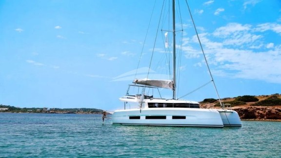 Image of PURA VIDA yacht #13