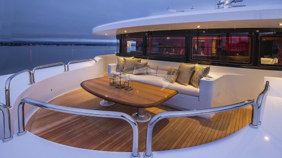 Image of SILVER LINING yacht #26