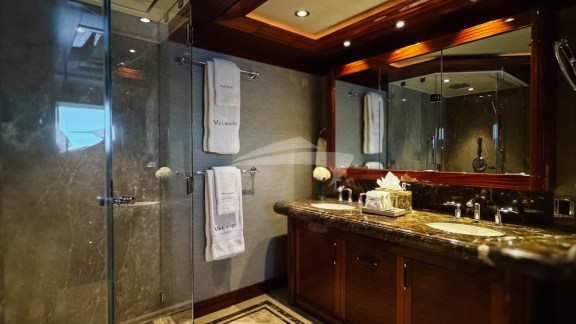 Image of VALINOR yacht #23