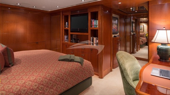 Image of HOSPITALITY yacht #11