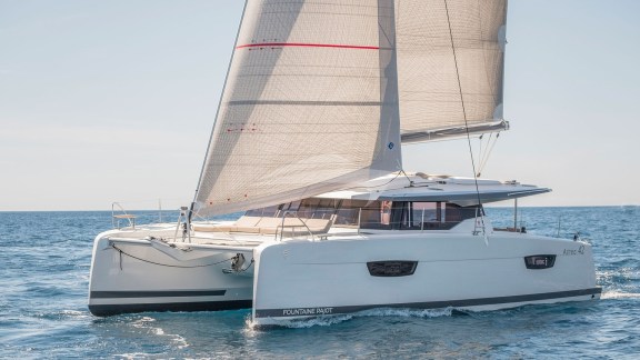 Image of RISE yacht #18