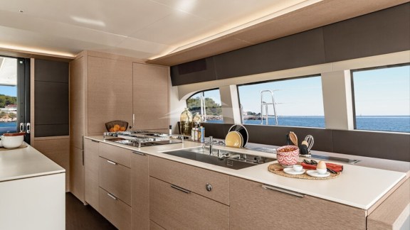 ncz0200-hdr-a3-1.jpg-900px