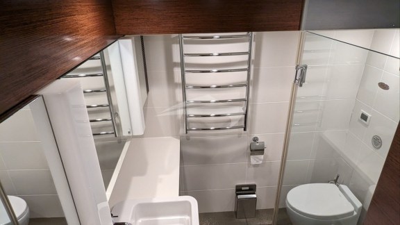 Image of AMMONITE yacht #12