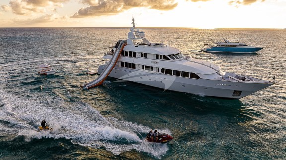 Image of PACKAGE DEAL yacht #2