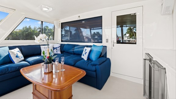 Image of TOP GUN yacht #5