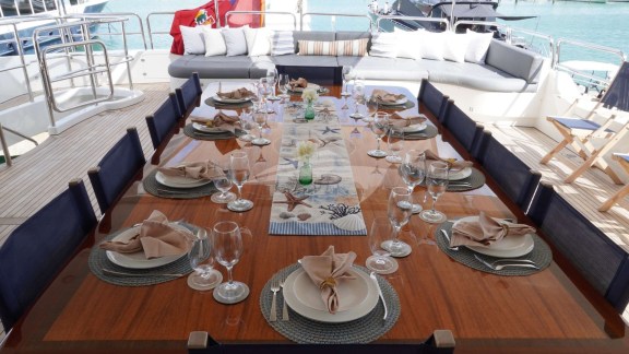 Upper deck - Aft Deck Dining
