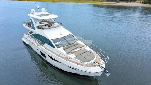 compressed_3-print-Azimut 60 - 3