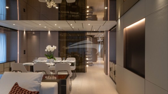 Image of FIFI yacht #10