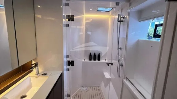 Master cabin suite