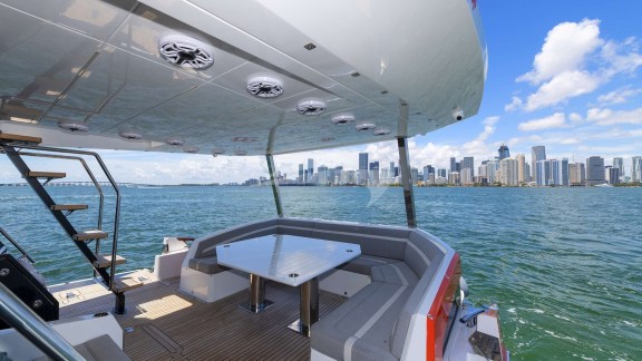 Image of CRYPTO LIFE yacht #2