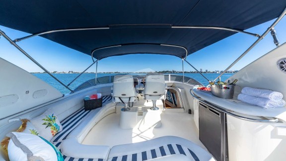 Image of ELEGANT LADY yacht #4