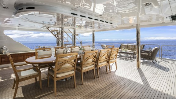 Image of SILVER LINING yacht #22