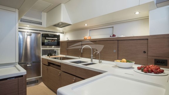 Image of GIGI OF LYMINGTON yacht #20