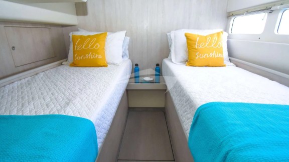 Image of BAREFOOT COWBOY yacht #15